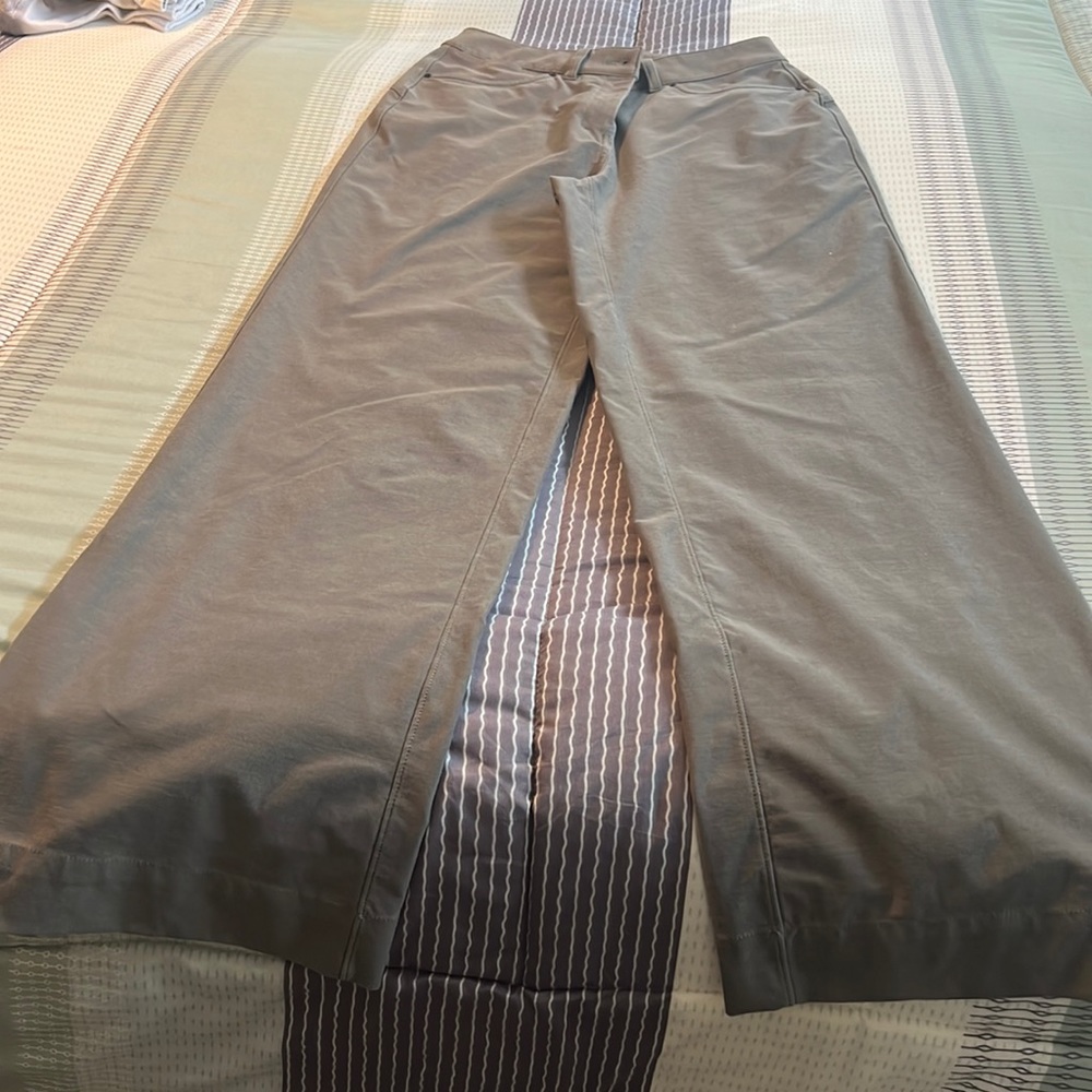 Lululemon Citi Sleek 5 pocket high rise wide leg pant size 27